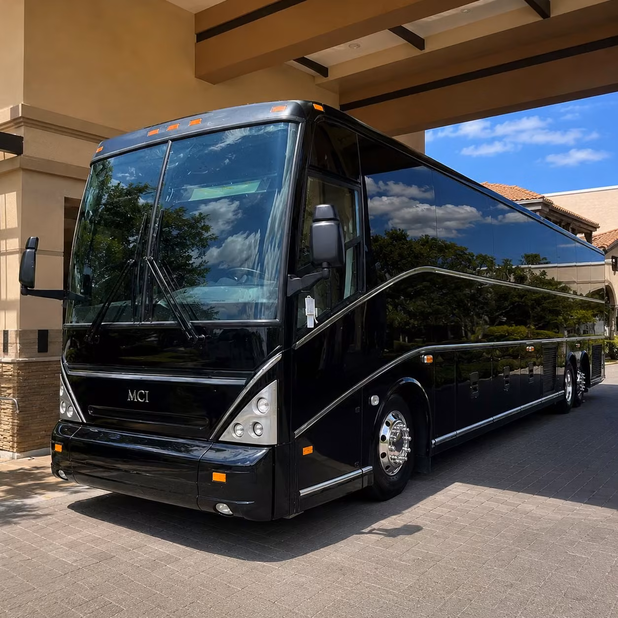 choosing the right bus size for your rancho cucamonga concert group