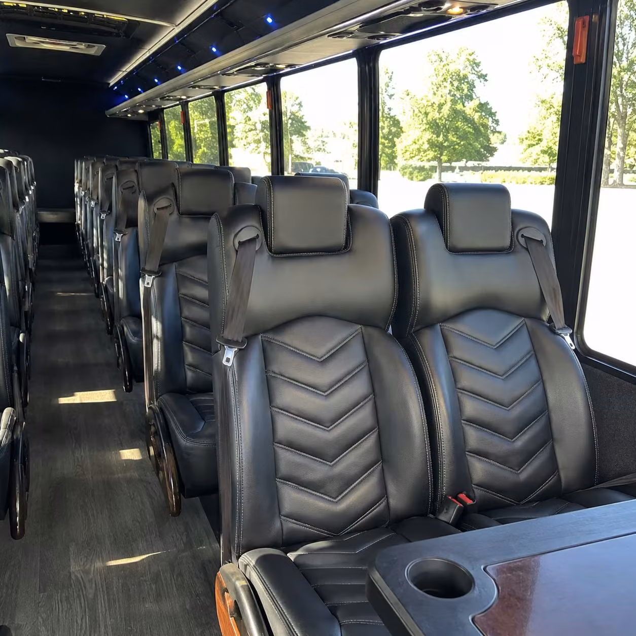 rancho cucamonga 20 passenger minibus rental